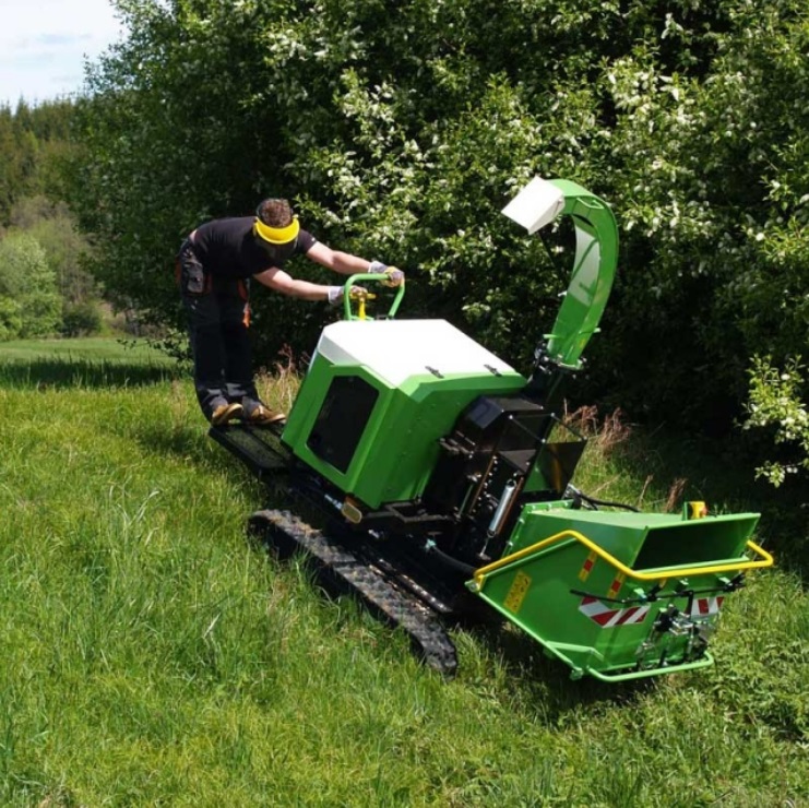 Измельчитель веток Laski LS 150 D Track