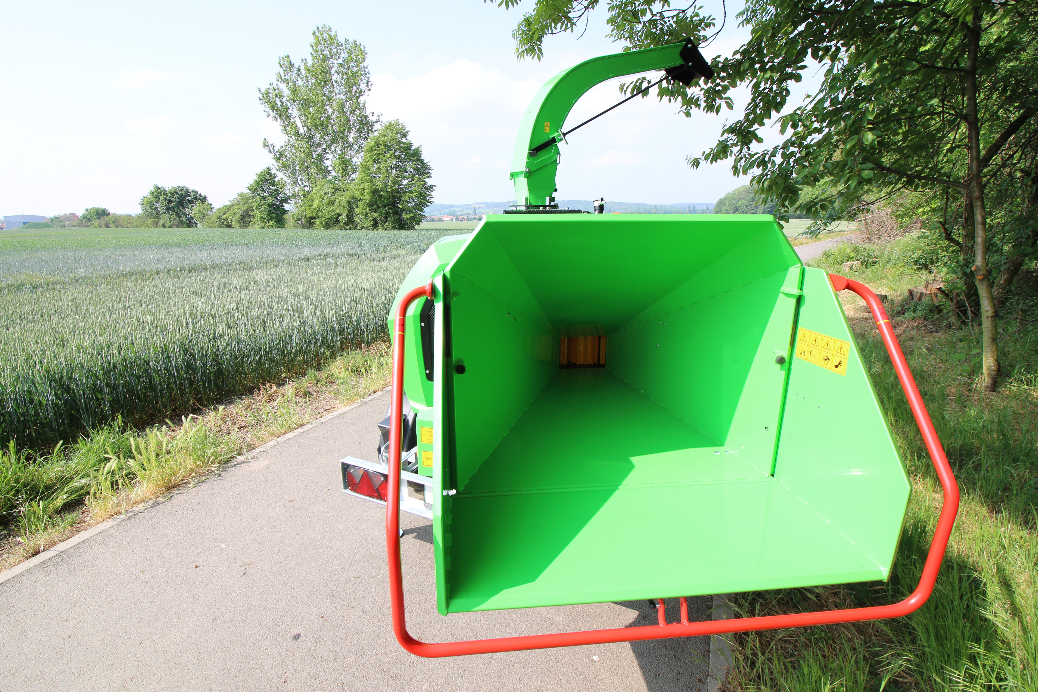 Измельчитель веток Laski LS 160 DWB